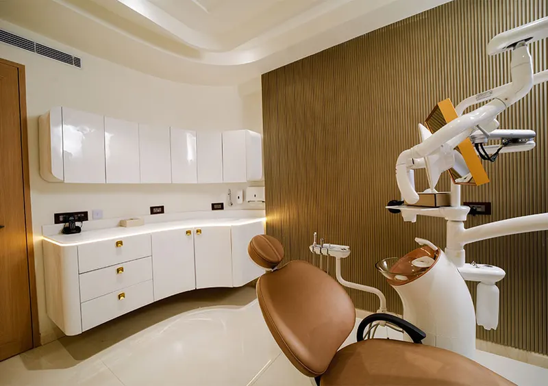 Hospital-grade surgical suite with 3D CBCT imaging at Stunning Dentistry